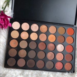 Morphe's 35O Nature Glow Eyeshadow Palette